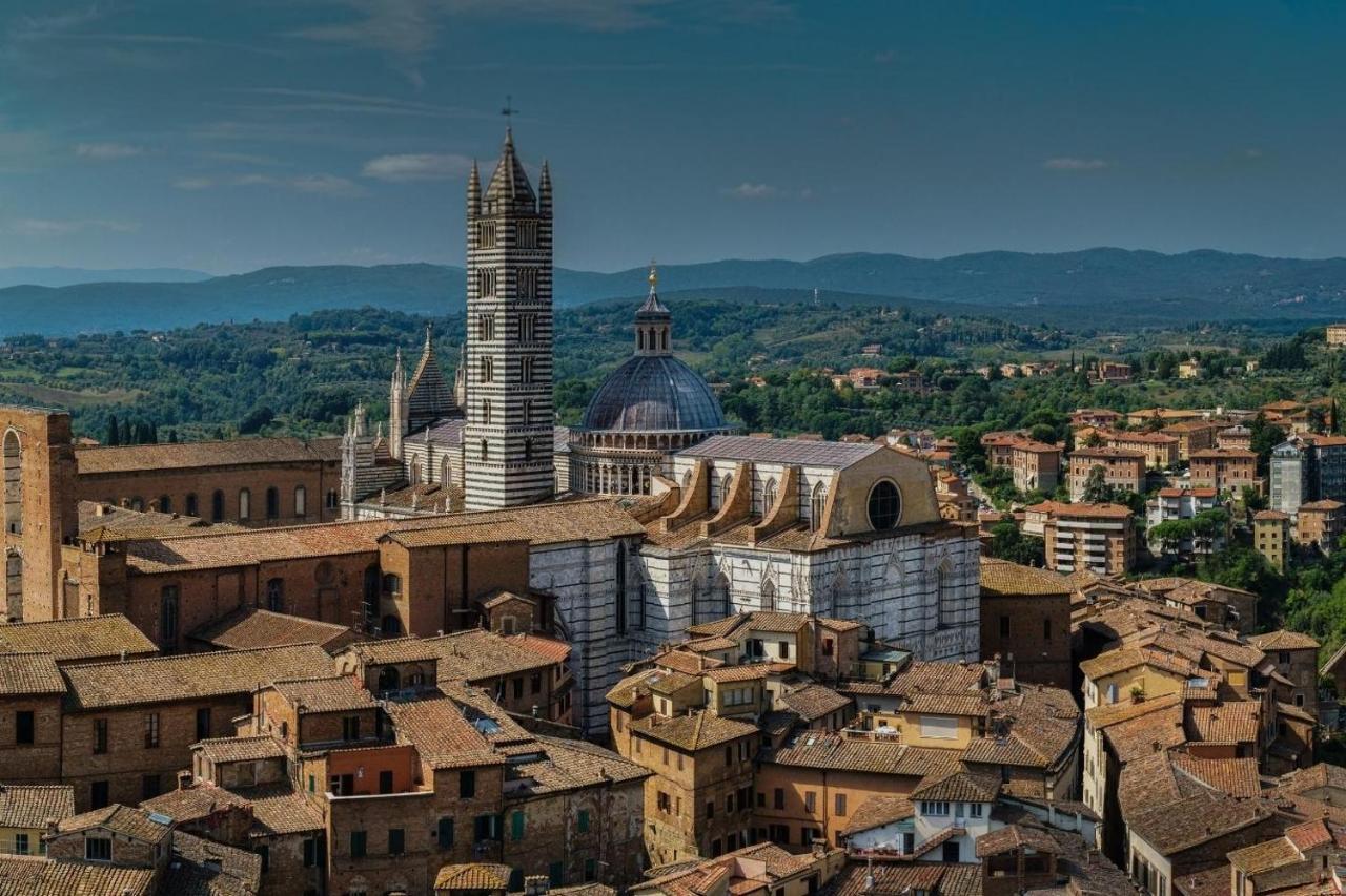 Hotel Arcobaleno Siena Bagian luar foto